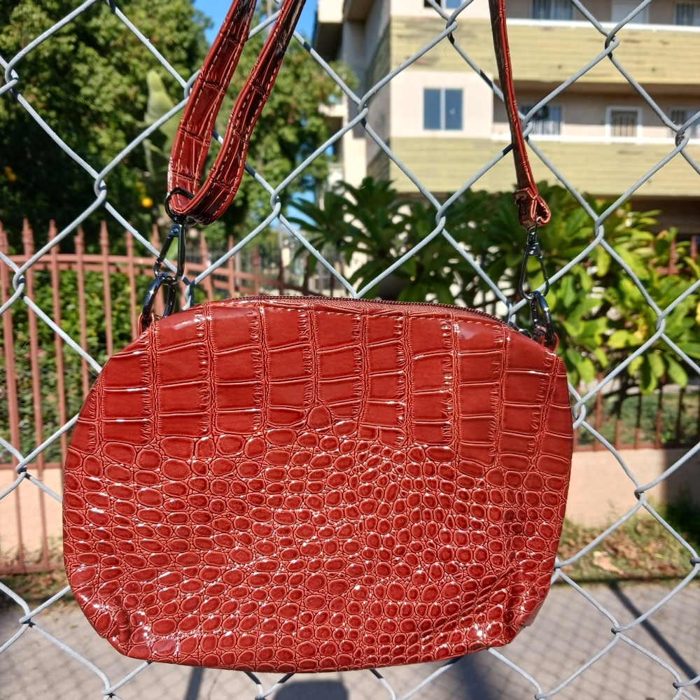 NWOT HARPER AND HYDE CROSSBODY BAG